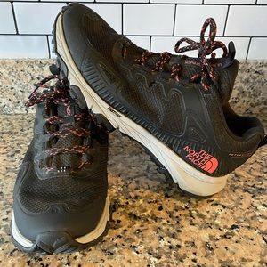 The north face hiking shoes